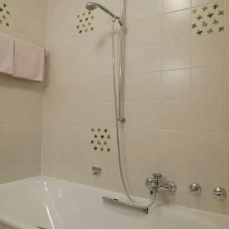 Seebach-hotel *